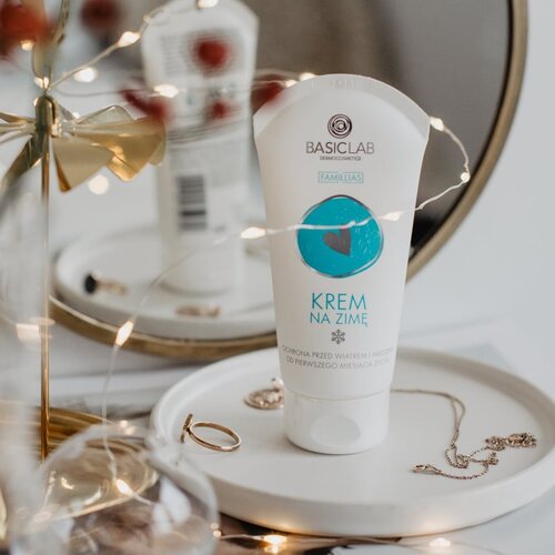 BasicLab Dermocosmetics Winter Must-have darilni set proti mrazu in vetru Slike