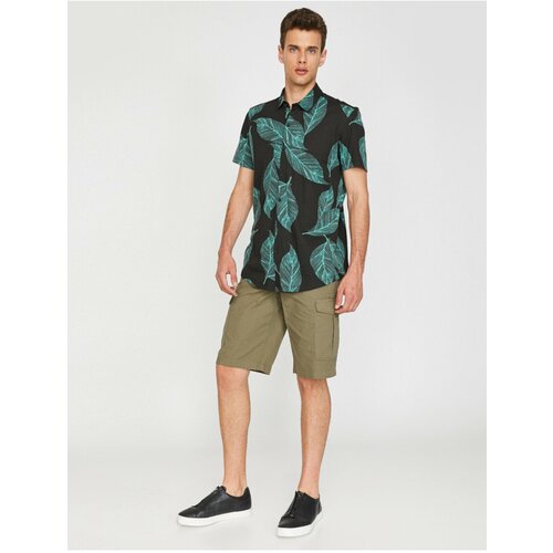 Koton Shorts - Green - Normal Waist Slike