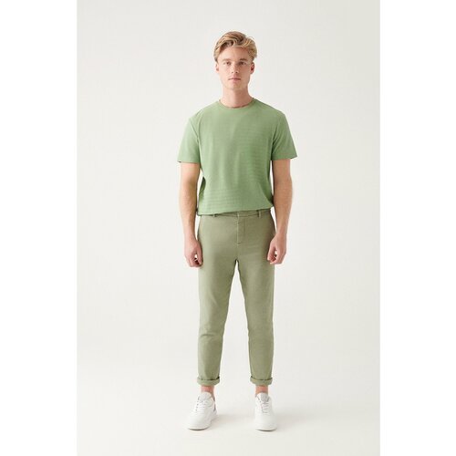 Avva Men's Aqua Green Side Pocket Elasticized Back Waist Linen Textured Relaxed Fit Comfortable Cut Chino Pants Cene