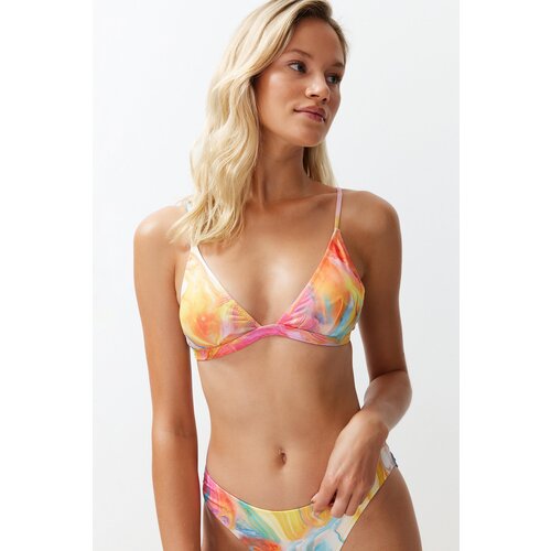 Trendyol Abstract Pattern Triangle Bikini Top Slike