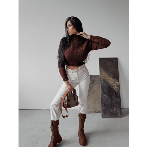 OLAVOGA EMMIE 2023 Brown Turtleneck Cene