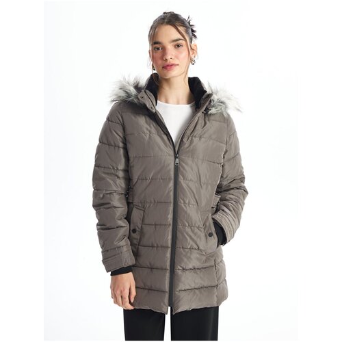 LC Waikiki Women's Hooded Plain Puffer Coat Slike