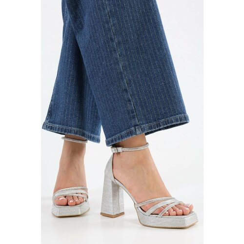 Shoeberry Women's Dian Silver Glitter Platform Heeled Shoes Slike