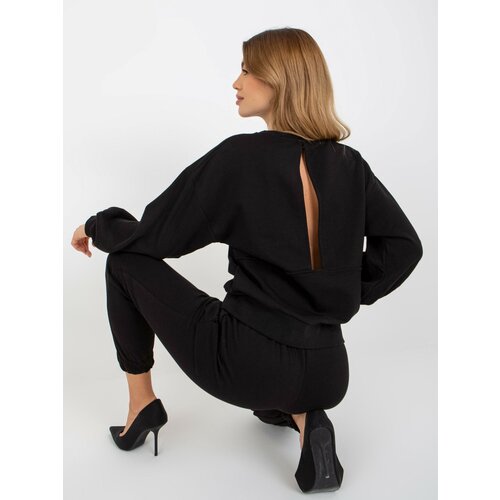 Fashion Hunters Black casual set with sweatshirt with open back Slike