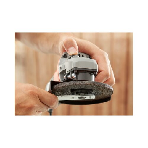 Black &amp;amp; Decker Ugaona bru&amp;scaron;ilica 710W BEG010-QS Slike
