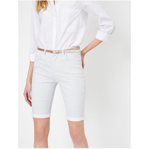 Koton Pocket Detailed Bermuda Shorts Slike