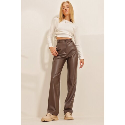 Trend Alaçatı Stili Women's Brown Knee-stitched Faux Leather Palazzo Pants with Pocket Slike