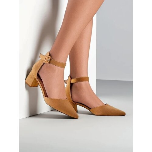 Resti Women's low-heeled pumps Celle Cene