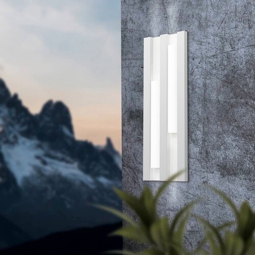 Eglo Stenska svetilka Fandina (8,4 W, 145 x 55 x 415 mm, Barva ohi&amp;scaron;ja: Bela, IP55) Slike
