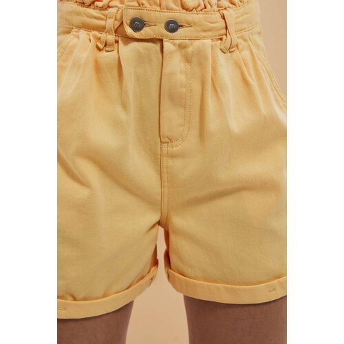 Marisse Women's Shorts L-Sh-4002 Vanilla Cene