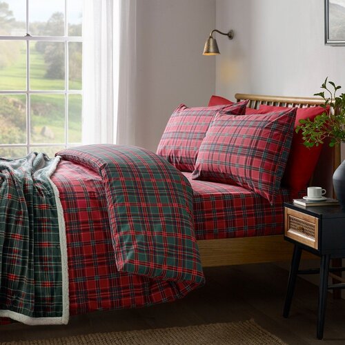 Catherine Lansfield Rdeča/temno zelena posteljnina za zakonsko posteljo 230x220 cm Tartan Check &amp;ndash; Slike