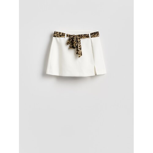 Reserved LADIES` SHORTS - krem Cijene