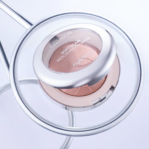 Catrice soft glam mochi highlighter nijansa C020 rosy halo 4.5 g Slike