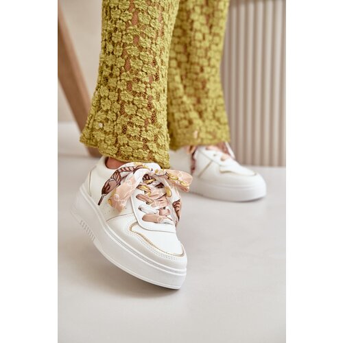 Kesi Women&amp;#039;s platform sneakers with decorative lacing white Mistra Slike