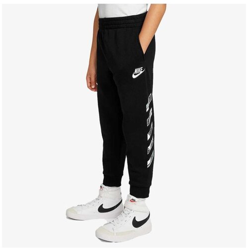 Nike Nkb b nsw outside t lines ft p Cene