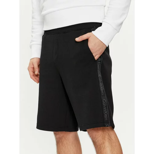 Calvin Klein Športne kratke hlače Logo Tape K10K112964 Črna Regular Fit