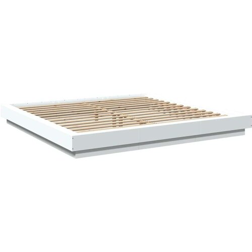 VidaXL okvir kreveta led bijeli 200 x 200 cm konstruirano drvo Slike