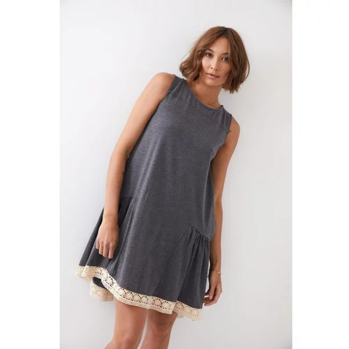 Fasardi Dark gray dress with a frill and guipure