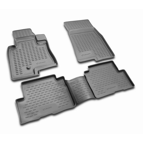 Novline 3D patosnice mitsubishi pajero iii 5D 1999-2006 set 4 kom Slike