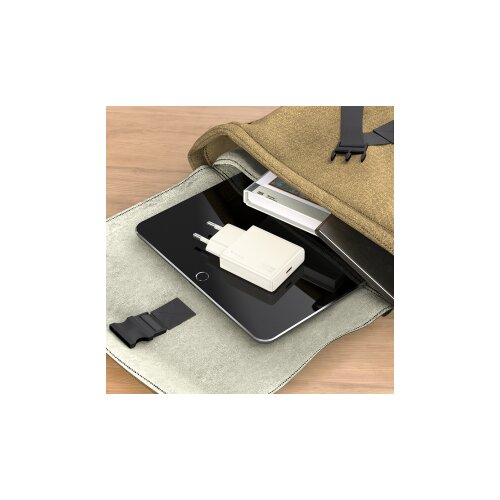Hoco. polnilec adapter N44 Biscuit PD 30W Type C - bel Slike