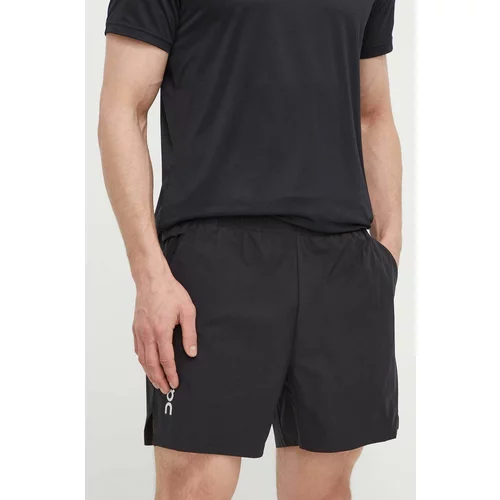 On-running Kratke hlače za tek Essential črna barva