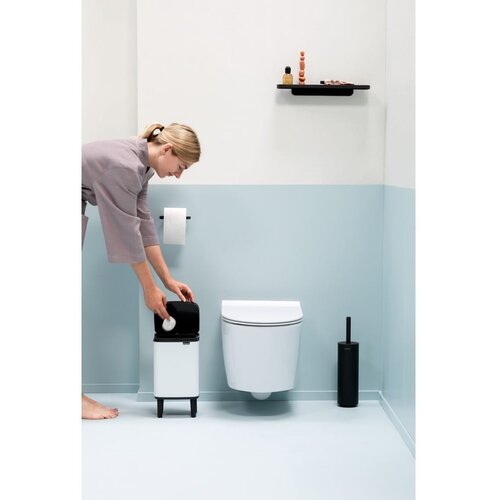 Brabantia Bijela željezna kanta za smeće 4 l Bo Hi &amp;ndash; Slike
