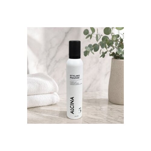 ALCINA Strong Styling Mousse utrjevalec pene za prostornino 300 ml Slike