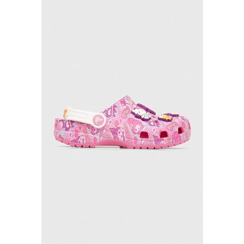 Crocs Otro&amp;scaron;ki natikači CLASSIC HELLO KITTY roza barva Slike
