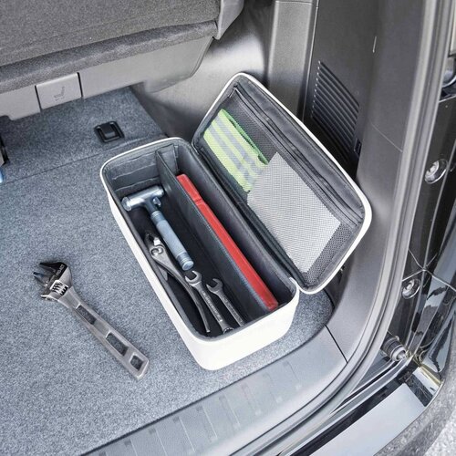YAMAZAKI Potovalni organizator Tower &amp;ndash; Slike