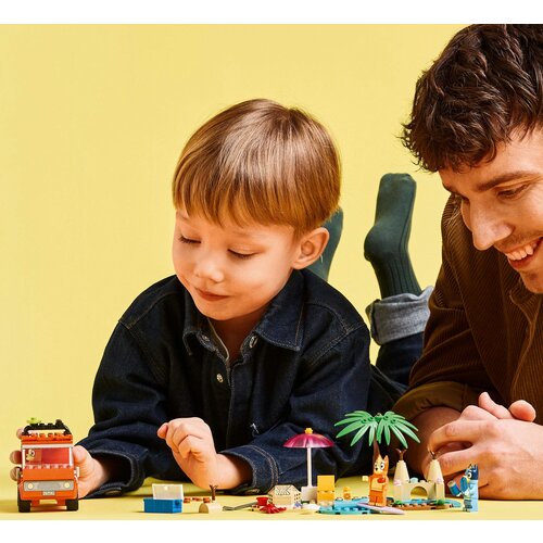 Lego Bluey &amp;ndash; plaža i porodični izlet automobilom (11202) Slike