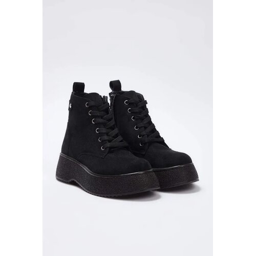 Trendyol Shoes Ženske čizme Takaw26Bo00101, Crne Cene