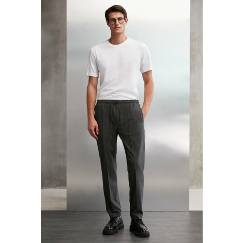 GRIMELANGE Blaz Men's Woven Waist Elastic Slim Fit Cut Cord Pocket Trousers Slike