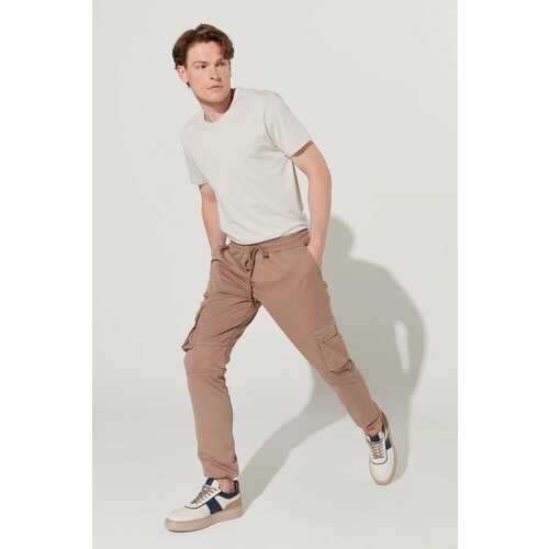 AC&Co / Altınyıldız Classics Men's Mink Elastic Waist And Legs, Slim Fit Slim Fit Slim Fit Cargo Pocket Cotton Flexible Trousers. Slike
