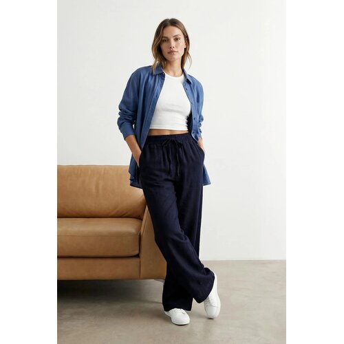 TRENDYOLMILLA Ženske pantalone TWOSS25PL00121, Tamnoplave Cene