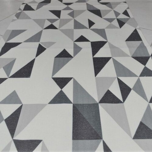 Blue Bell Prostirka print 70x140cm triangl sivo-bela Slike