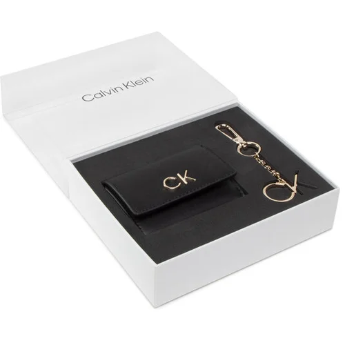 Calvin Klein Woman's Wallet 8719856609405