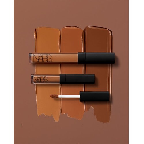 Nars Mini Radiant Creamy Concealer kremasti korektor (posvetlitveni) odtenek HAZELNUT 1,4 ml Slike
