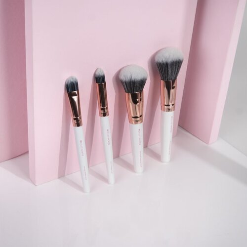 Brushworks Travel Brush Set set mini kistova Slike