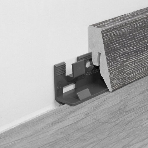 LOGOCLIC podna kutna lajsna K40 c hrast scalea (2,6 m x 19 mm x 40 mm, ravni oblik) Cijene