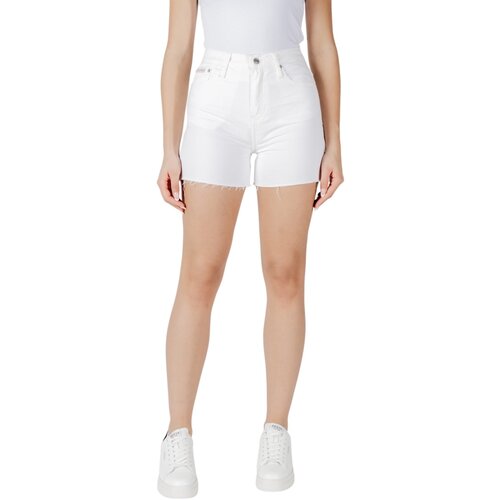Calvin Klein Jeans Kratke hlače & Bermuda MOM J20J225153 Bela Cene