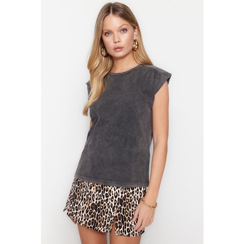 Trendyol T-Shirt - Black - Regular fit Slike