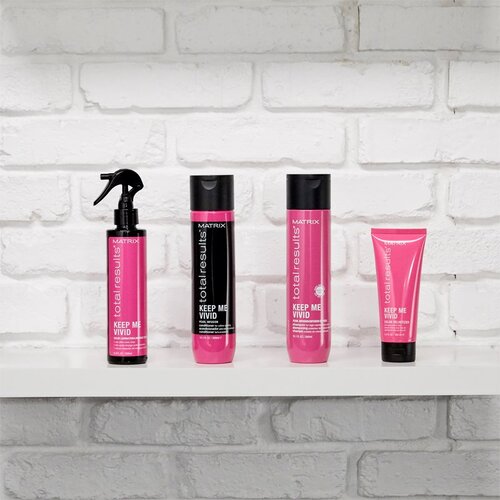 MATRIX total results keep me vivid &amp;scaron;ampon 300ml Slike