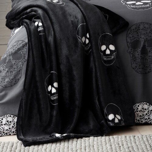 Catherine Lansfield Tamno siva deka za bebe od mikropli&amp;scaron;a 130x170 cm Skulls &amp;ndash; Slike