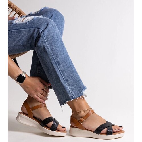 D/CEO Black sandals on a block heel Millo Cene