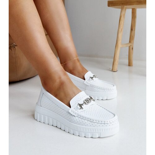 Gemre White leather loafers with decorative buckle Taija Slike