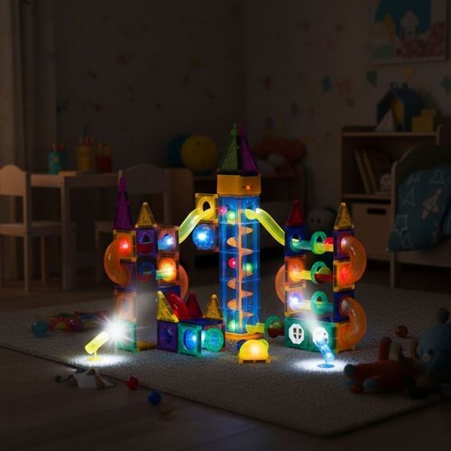 ECO TOYS magnetni svetleći set blokova sa stazom za kuglice, 134 dela Slike