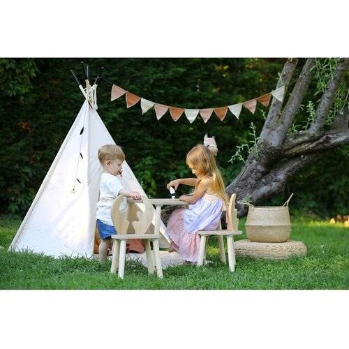 Hanah home Dječiji set Deer Set od dvije stolice, Sto i 2 stolice, Bež Cene