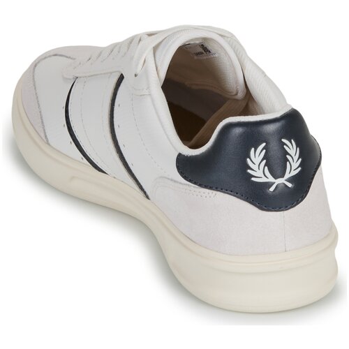 Fred Perry Nizke superge B4 EMBOSSED LEATHER Bela Slike