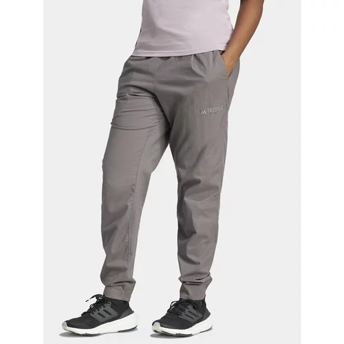 Adidas Pohodne hlače Terrex Multi IN4604 Siva Loose Fit