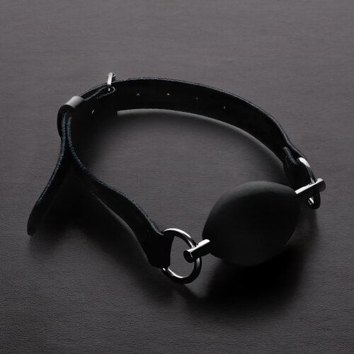 Triune Oval Silicone Ball Gag Black Slike